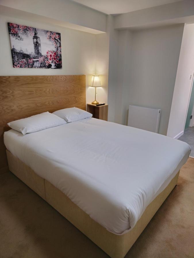 Homefield Lodge ลอนดอน ภายนอก รูปภาพ